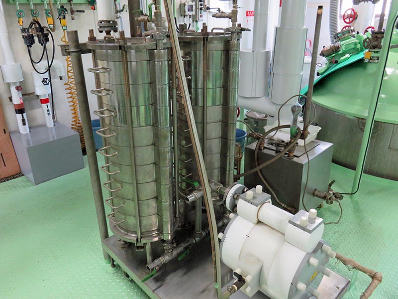 加圧濾過機 | 製造設備 | 日本理化学工業株式会社